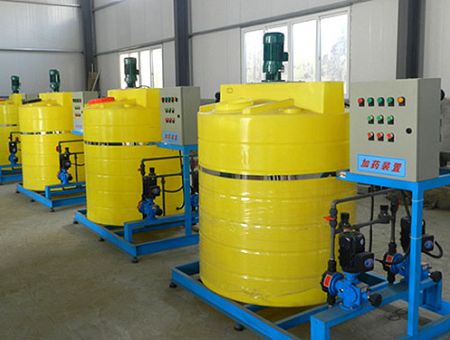 點(diǎn)擊查看詳細(xì)信息<br>標(biāo)題：加藥裝置 閱讀次數(shù)：5571