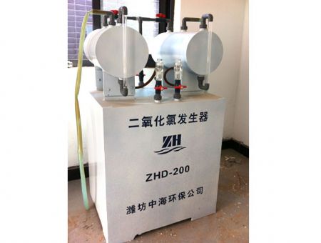 點(diǎn)擊查看詳細(xì)信息<br>標(biāo)題：基本型二氧化氯發(fā)生器 閱讀次數(shù)：6313